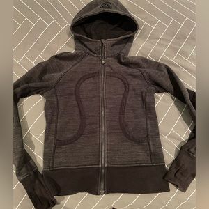 Sz 6 Lululemon Scuba Hoodie